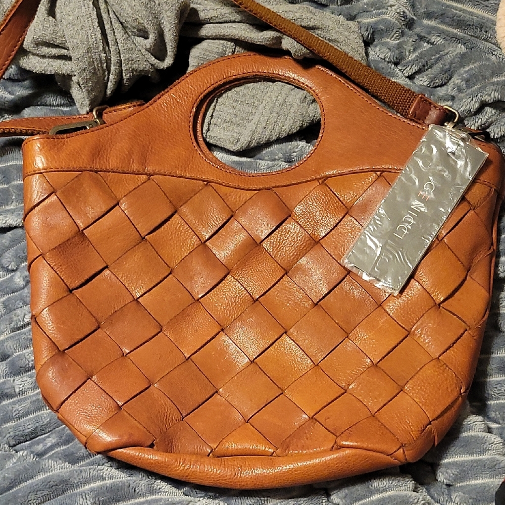 Chic Brown Woven Leather Shoulder Bag